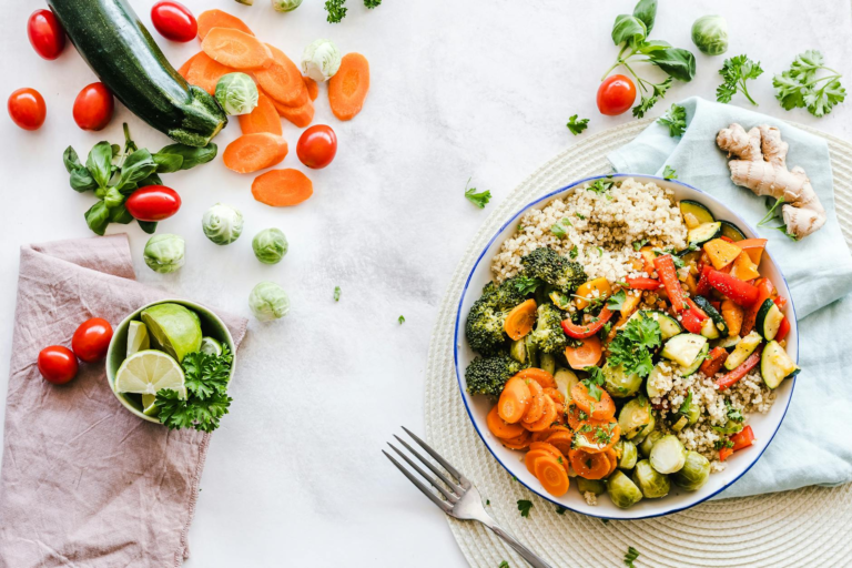 Nourishing Independence: Home Care for Healthy Eating