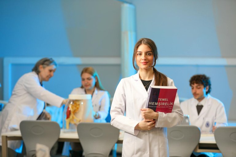 Specializing Healthcare: Niche Nursing Careers