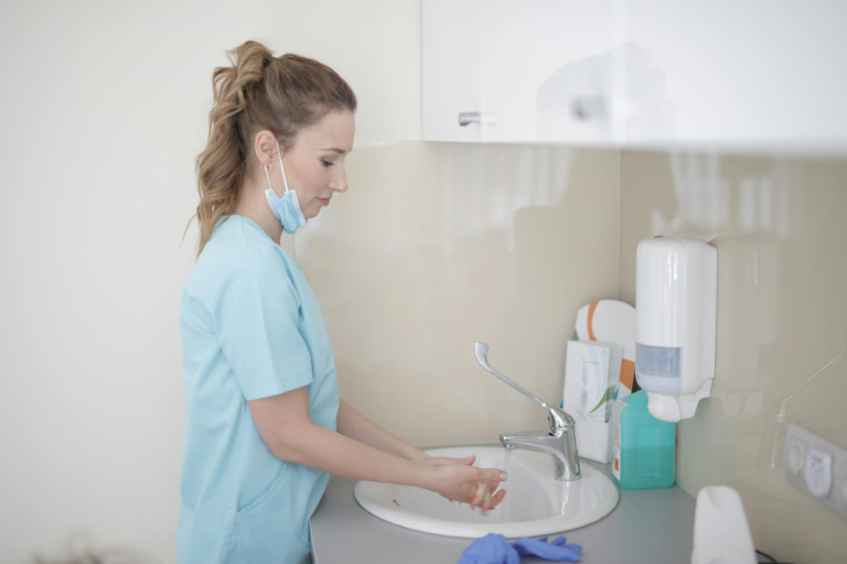 The Role of CNAs and HHAs in Preventing Nurse Overload